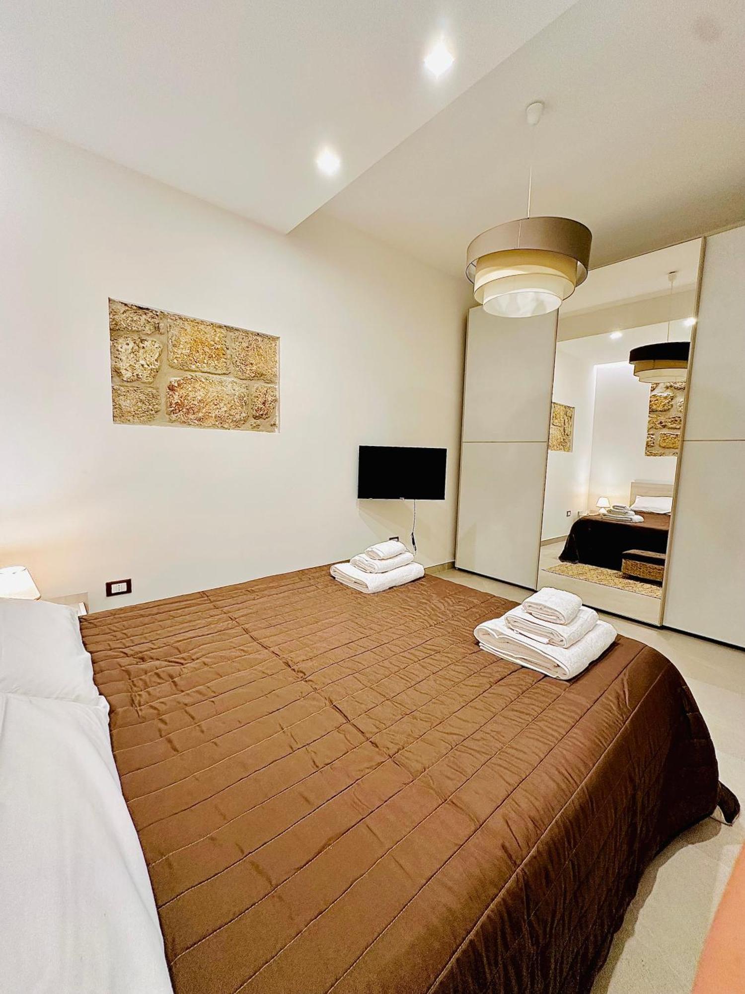 Maginte Apartment บาเกเรีย ภายนอก รูปภาพ